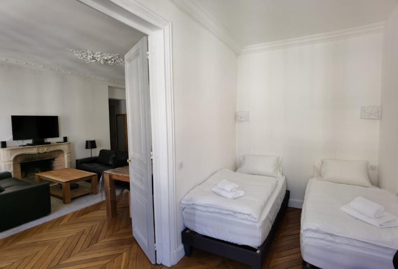 3 Pieces 4****, Au Coeur Du Quartier Historique Leilighet Versailles Eksteriør bilde