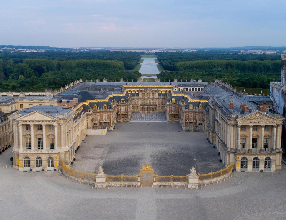 3 Pieces 4****, Au Coeur Du Quartier Historique Leilighet Versailles Eksteriør bilde